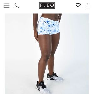 Fleo original 3.25” booty shorts size XS